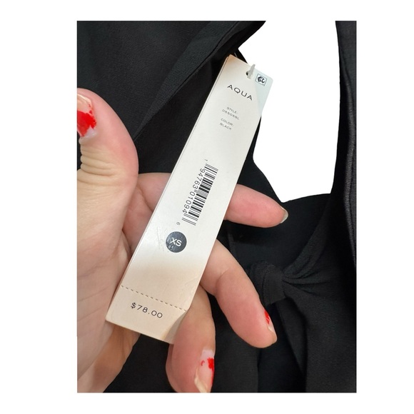 Aqua scallop neckline little Black Dress size XS new with tag date night ready - Picture 5 of 6